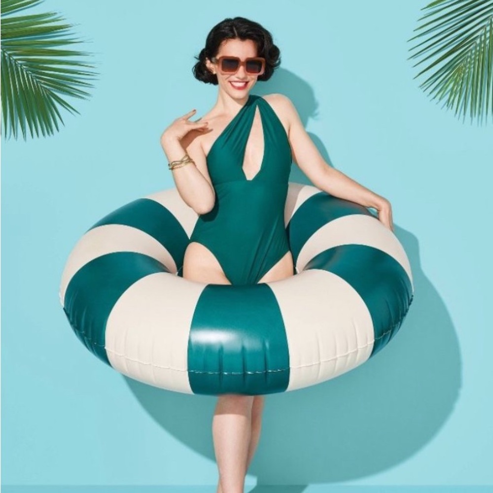 One-Shoulder Plunge Cutout One-Piece Swimsuit